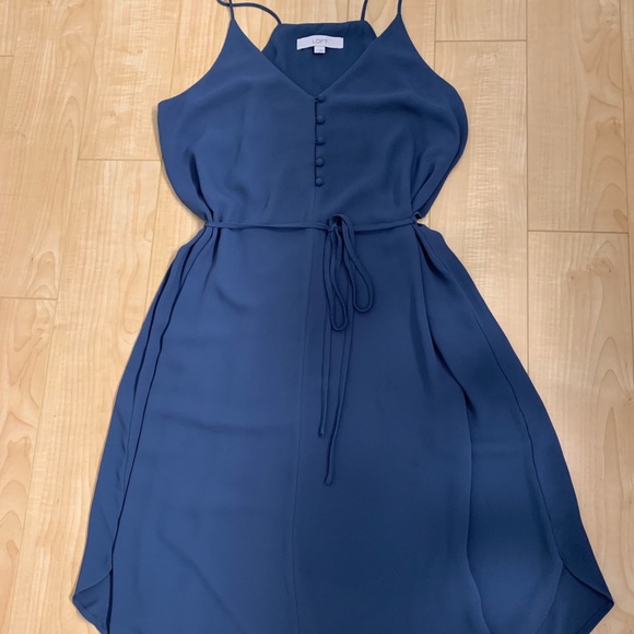 LOFT Dresses & Skirts - Beautiful loft tank covered button dress LOFT Dresses & Skirts - Beautiful loft tank covered button dress